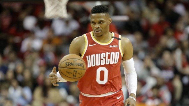 NBA新赛季前瞻：球员薪资飙升，豪阵解体隐患渐显